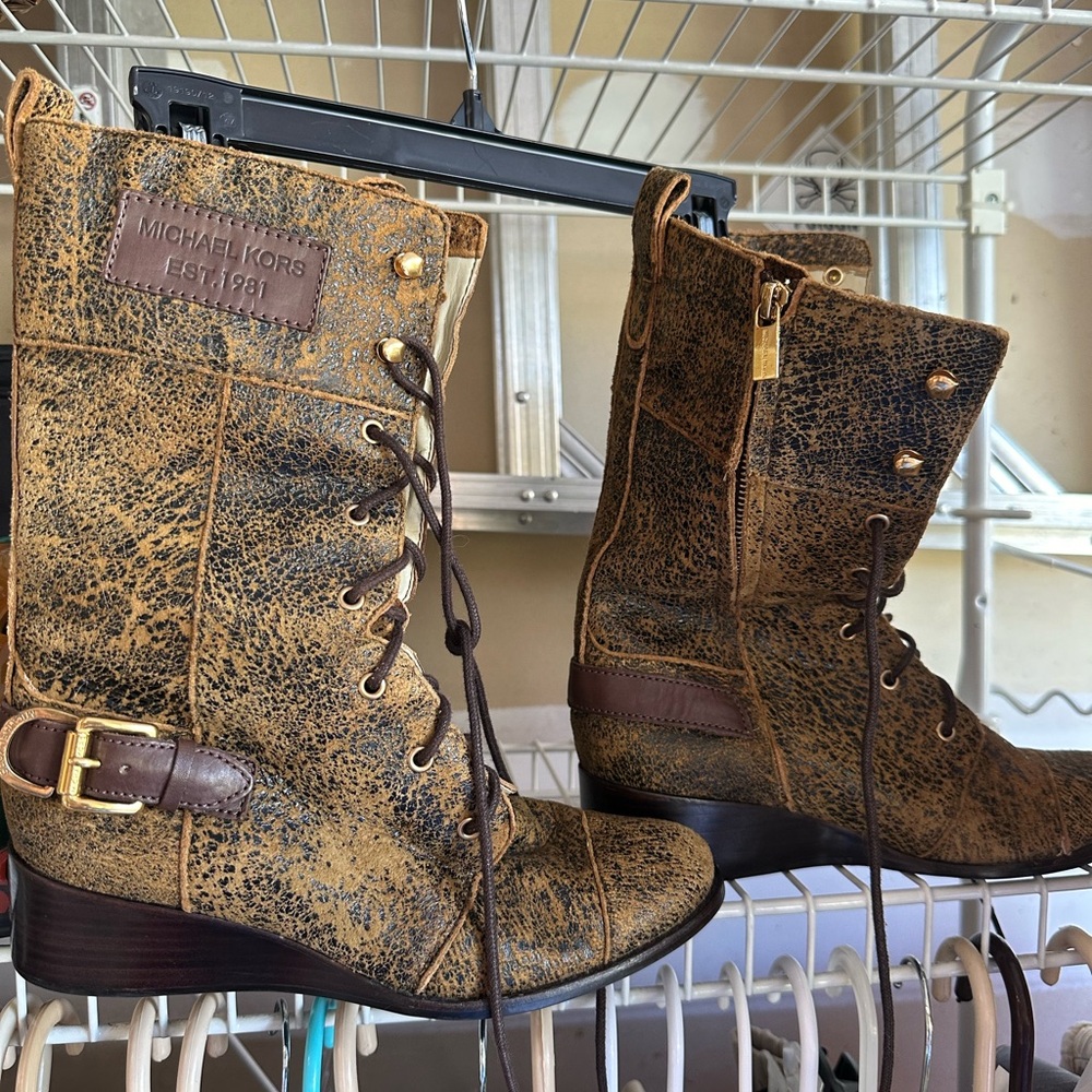 Michael Kors brown leather lace up boots